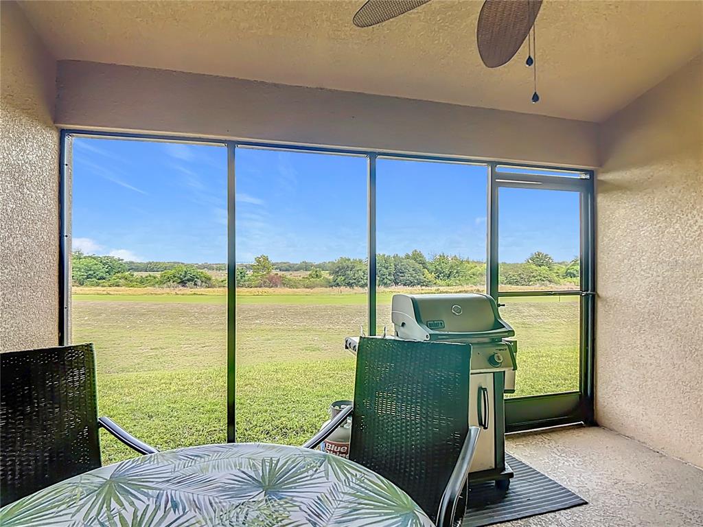 1170 Legatto Loop Dundee, FL 33838 - Photo 35 of 38 a view of a livingroom with furniture