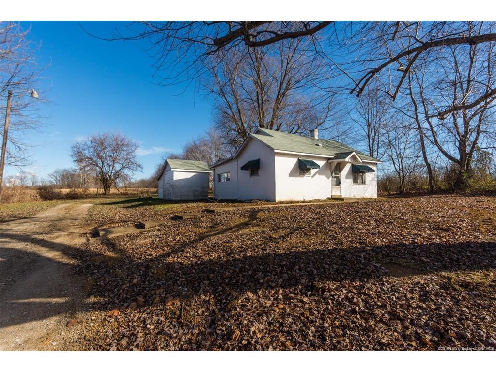 5808 Blue Ridge Road Charlestown, IN 47111 - Photo 4 of 26