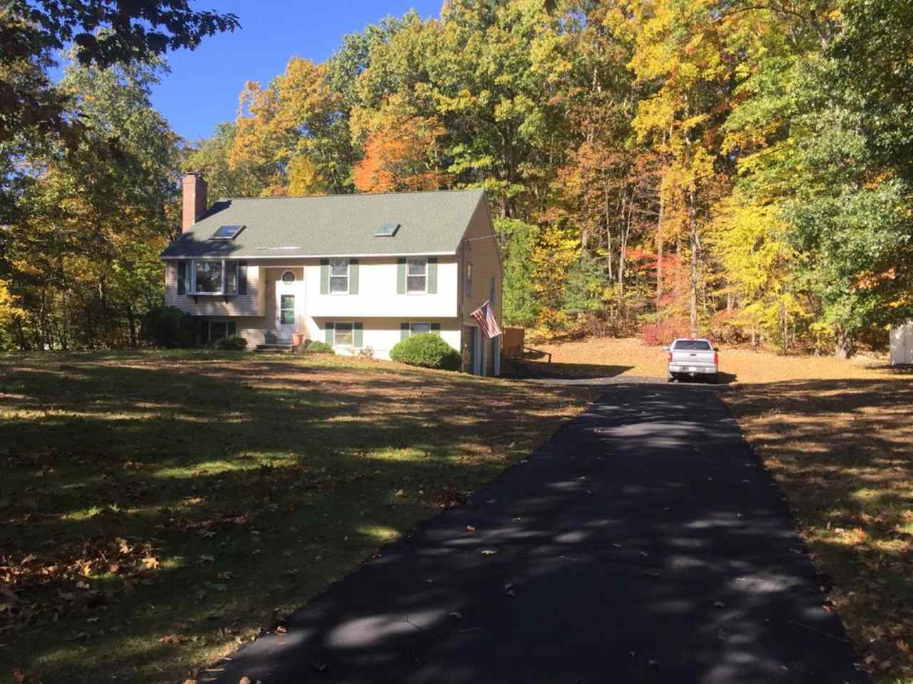 17 Greenough Road Plaistow, NH 03865 - Photo 1 of 39 Gallery Image 1
