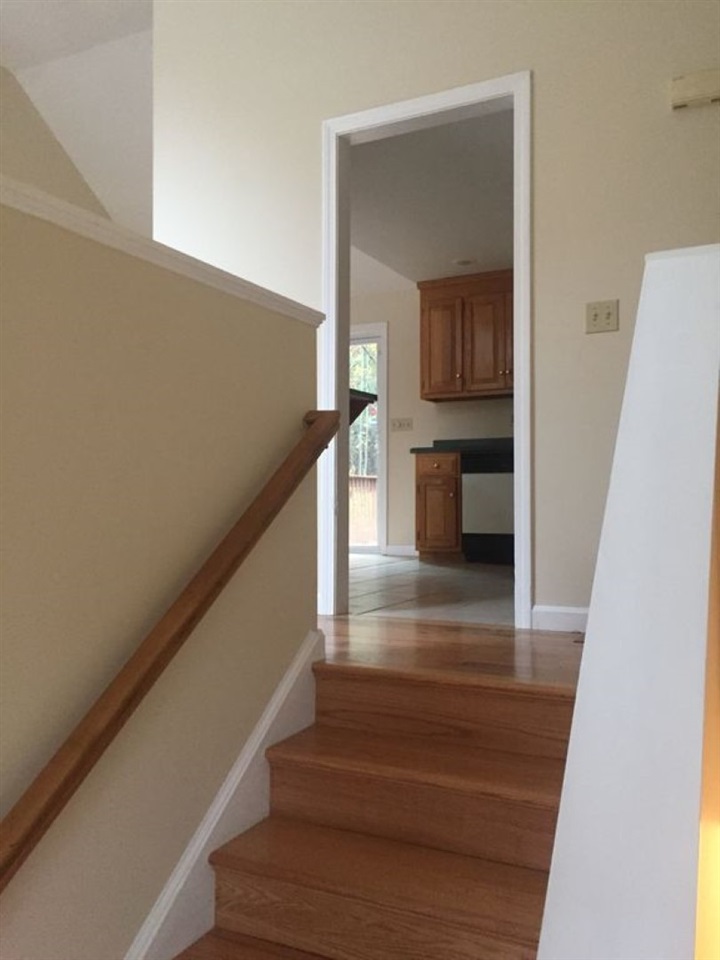 17 Greenough Road Plaistow, NH 03865 - Photo 19 of 39 Gallery Image 19