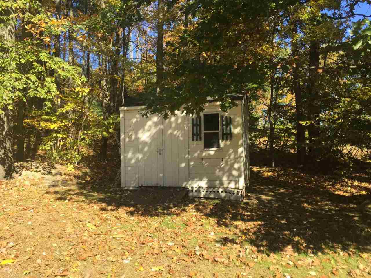 17 Greenough Road Plaistow, NH 03865 - Photo 4 of 39 Gallery Image 4