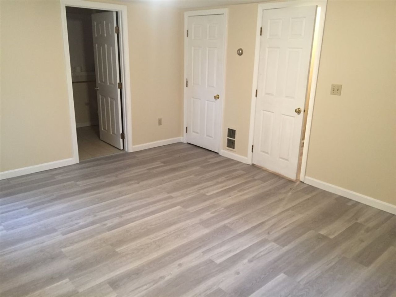 17 Greenough Road Plaistow, NH 03865 - Photo 36 of 39 Gallery Image 36