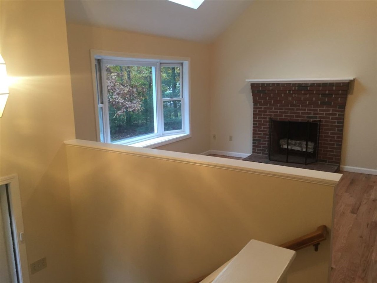 17 Greenough Road Plaistow, NH 03865 - Photo 5 of 39 Gallery Image 5