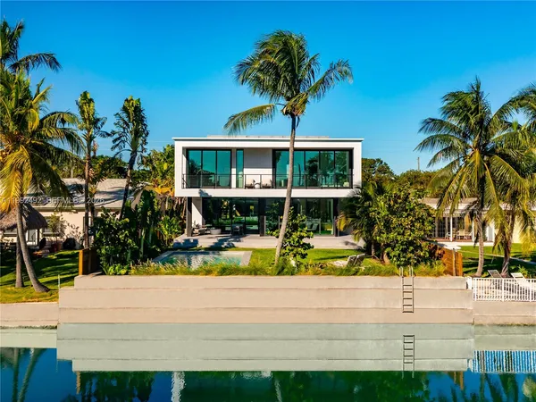 $40,000 | 1230 Cleveland Road, Miami Beach, FL 33141