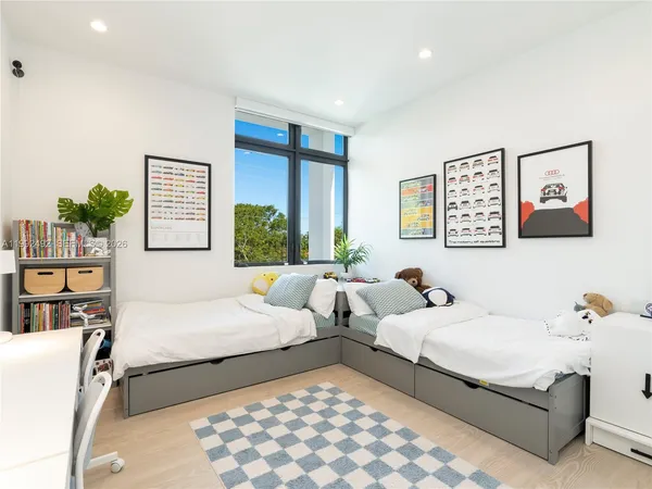 $40,000 | 1230 Cleveland Road, Miami Beach, FL 33141