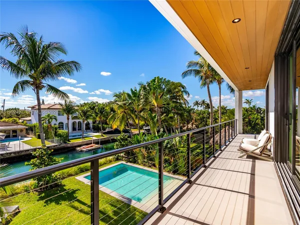 $40,000 | 1230 Cleveland Road, Miami Beach, FL 33141