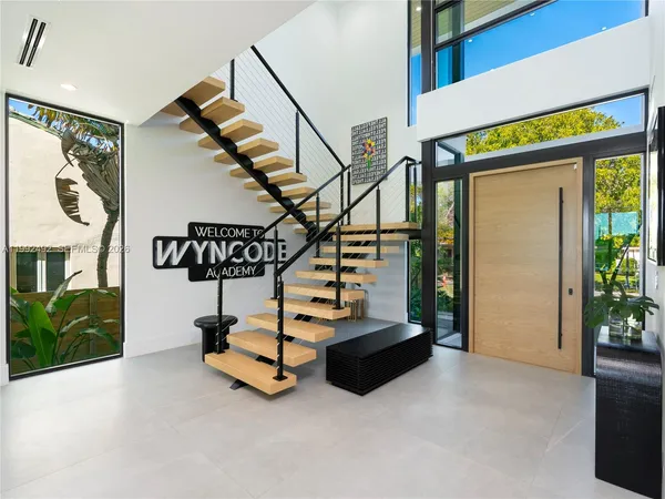 $40,000 | 1230 Cleveland Road, Miami Beach, FL 33141