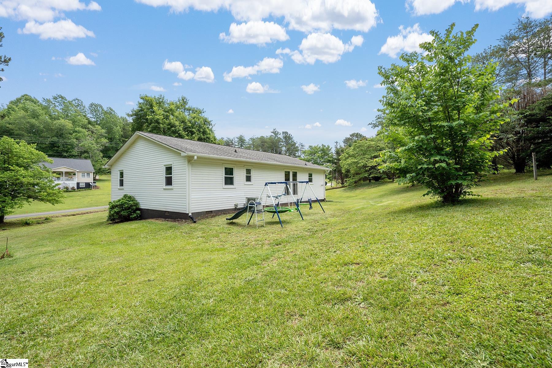 709 9 Times Road Pickens, SC 29671 - Photo 21 of 31