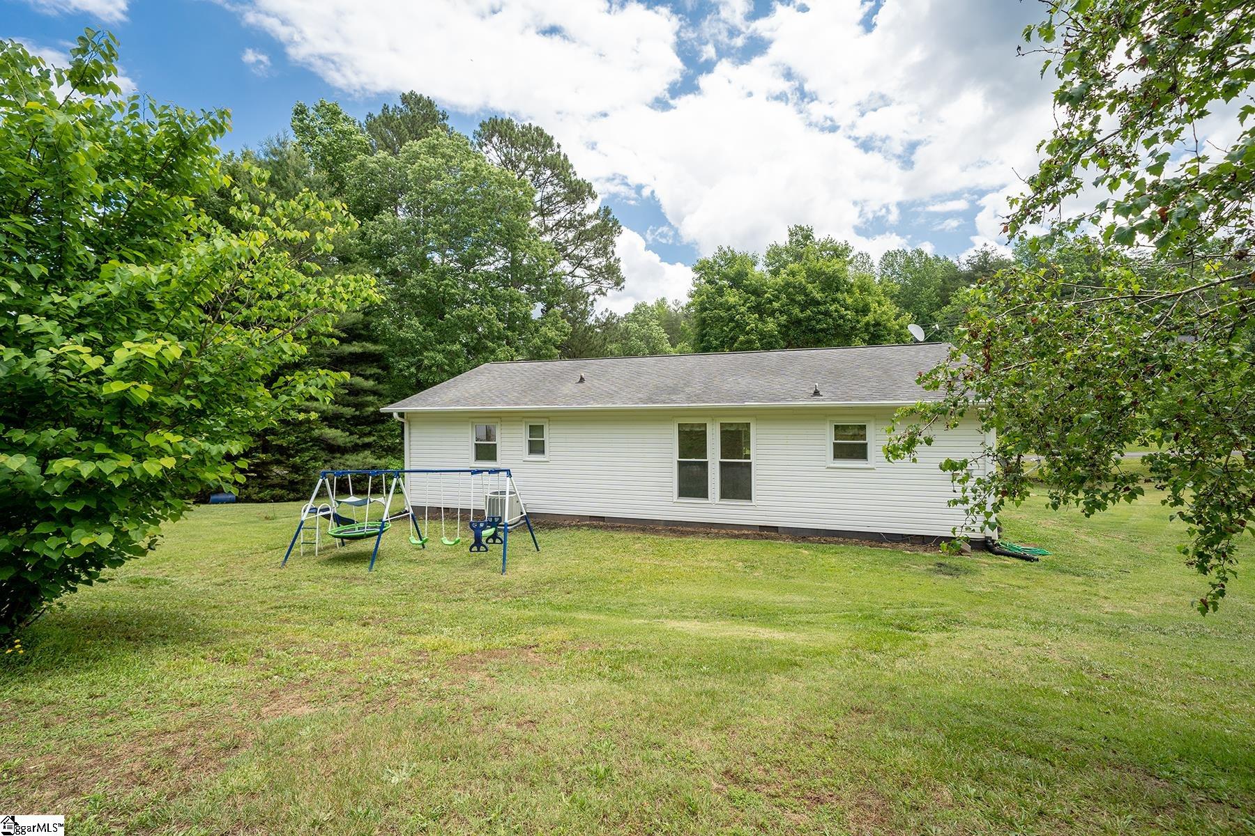 709 9 Times Road Pickens, SC 29671 - Photo 22 of 31