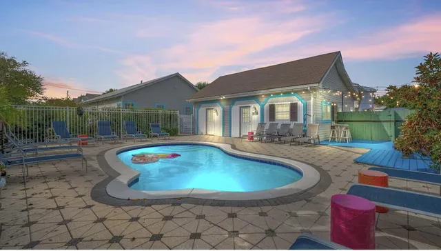 a outdoor view with a sitting space