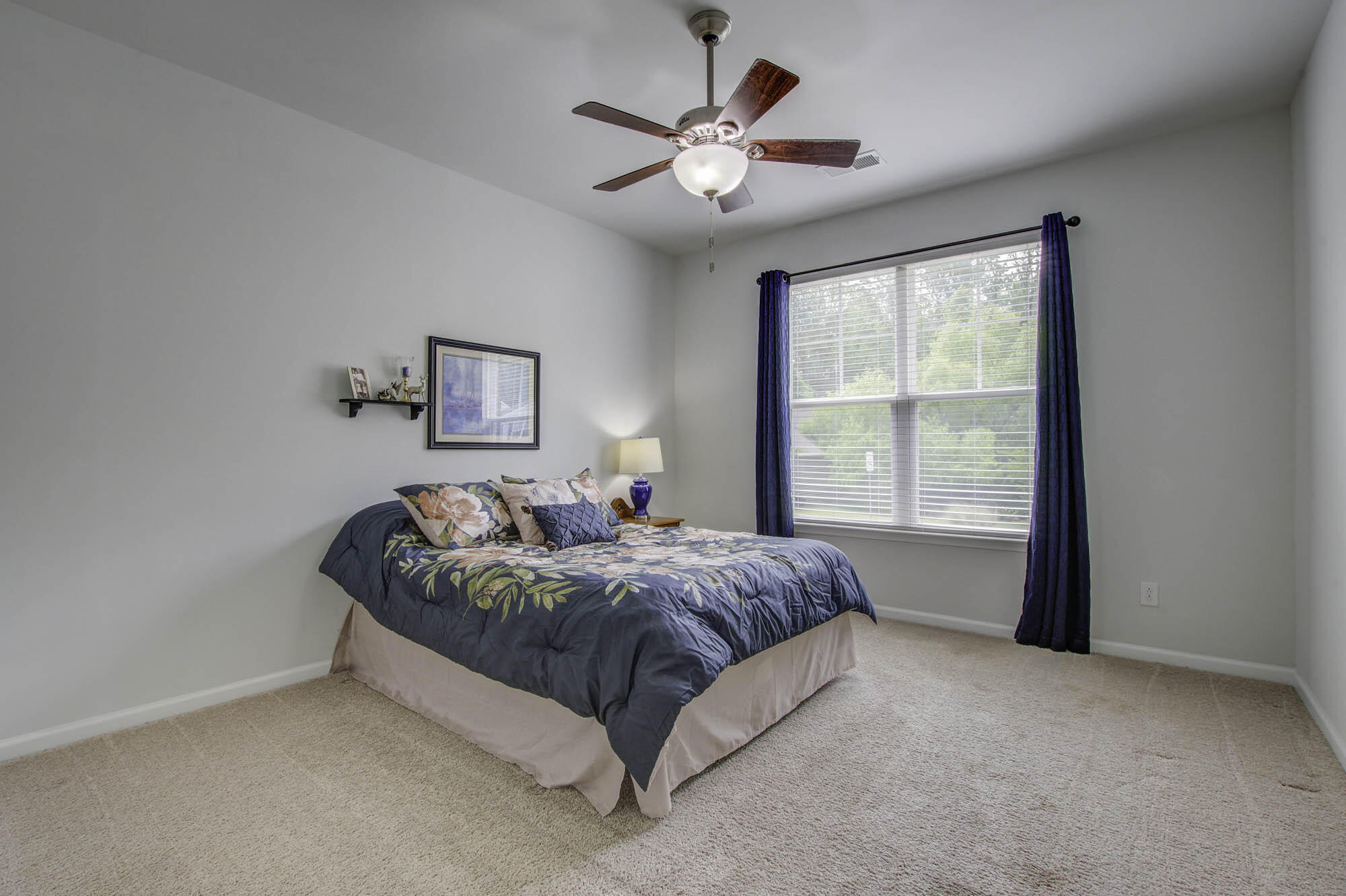 162 Hickory Ridge Way Summerville, SC 29483 - Photo 23 of 34 Second bedroom