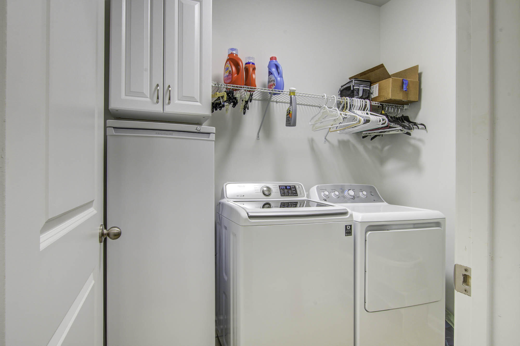 162 Hickory Ridge Way Summerville, SC 29483 - Photo 29 of 34 Laundry room