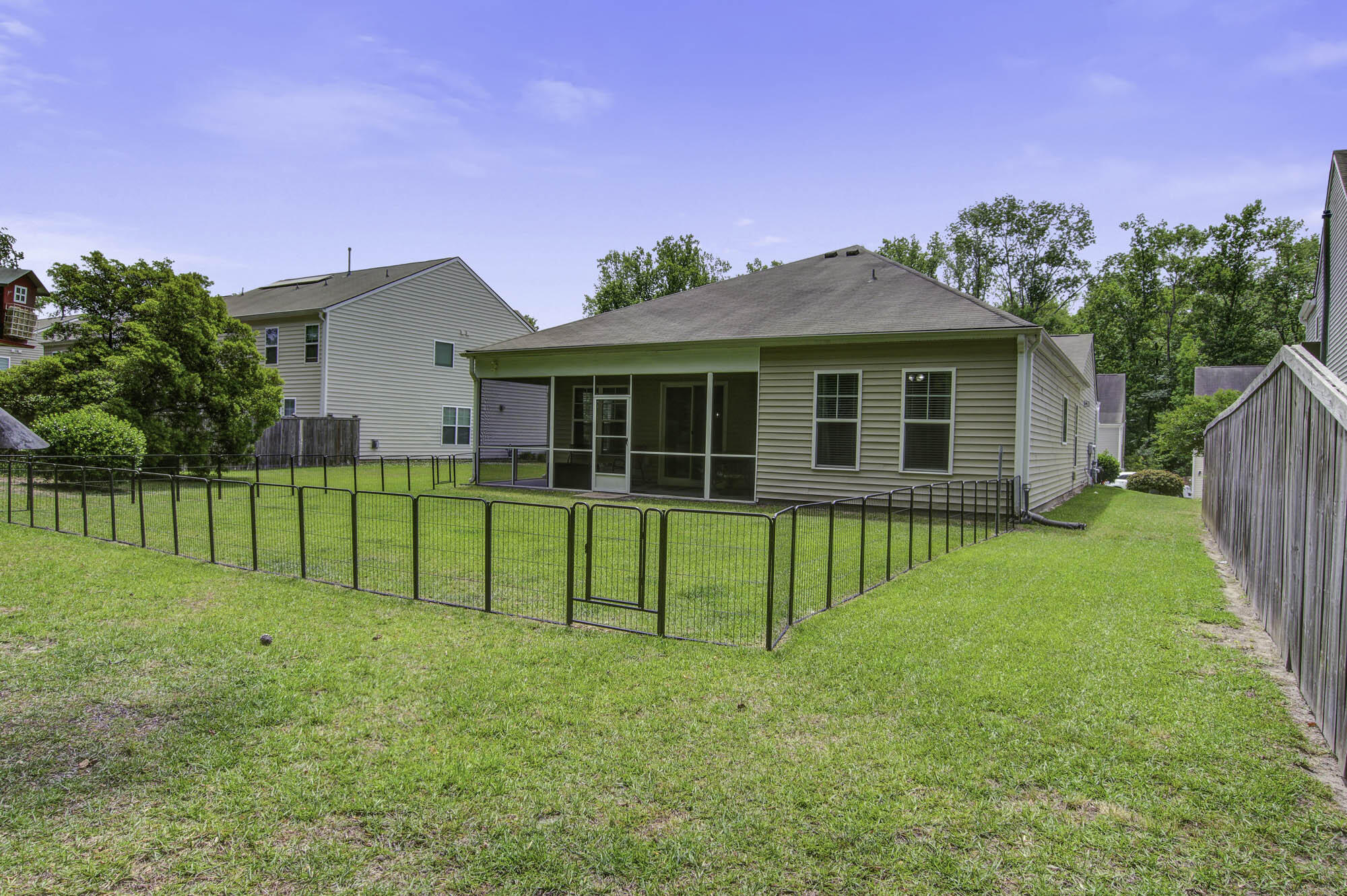 162 Hickory Ridge Way Summerville, SC 29483 - Photo 32 of 34 Back yard