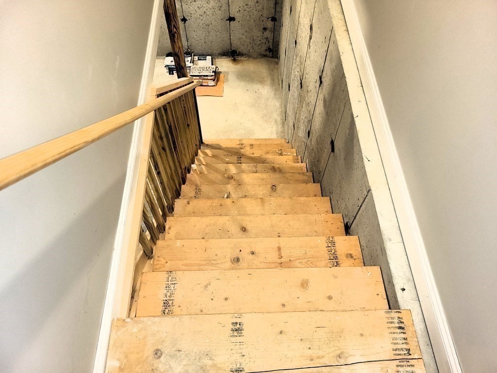 17 Harwood Farm Road Southbridge, MA 01550 - Photo 19 of 23 a view of entryway