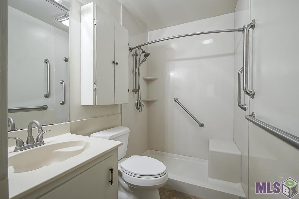 12125 Strauss Drive Baton Rouge, LA 70811 - Photo 16 of 25