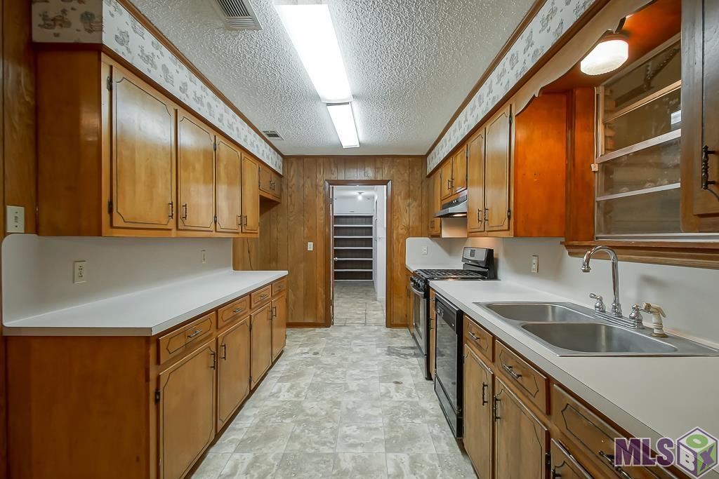 12125 Strauss Drive Baton Rouge, LA 70811 - Photo 7 of 25