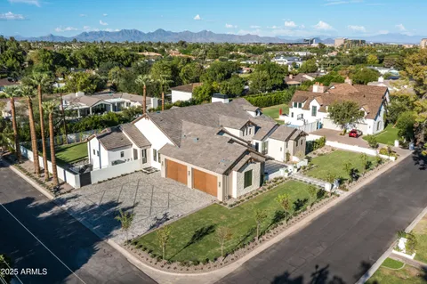 $6,450,000 | 6302 East Calle Del Norte, Scottsdale, AZ 85251