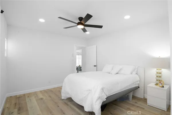 $829,900 | 5319 6th Avenue, Los Angeles, CA 90043