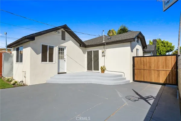 $829,900 | 5319 6th Avenue, Los Angeles, CA 90043