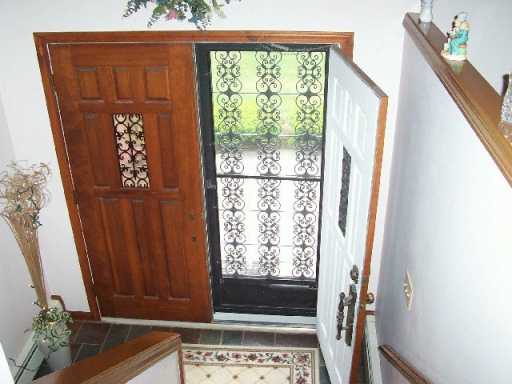 1490 Pippin Orchard Road Cranston, RI 02921 - Photo 6 of 7 Other.