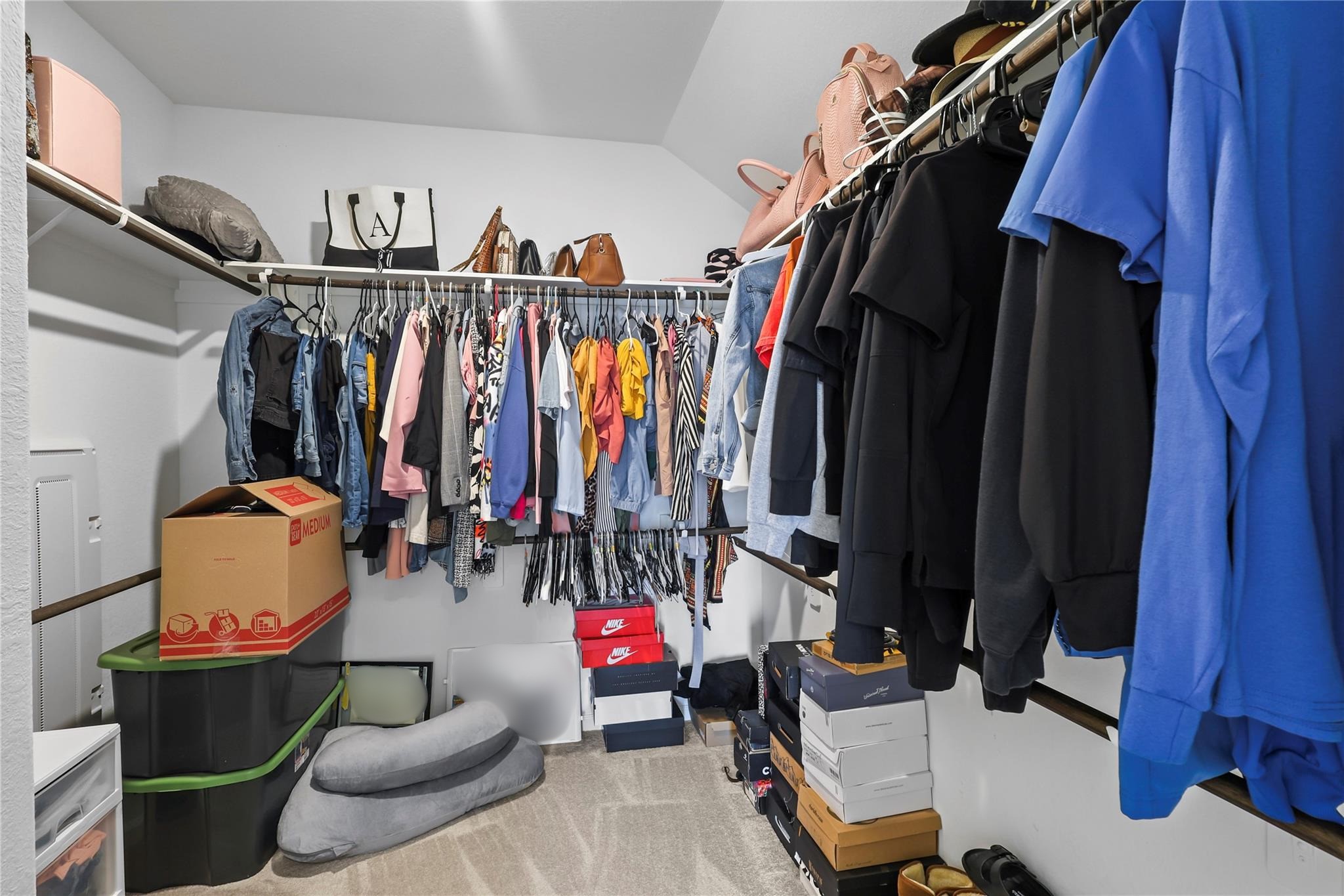 4050 Champlain Way Rosharon, TX 77583 - Photo 21 of 30 Massive walk in closet space