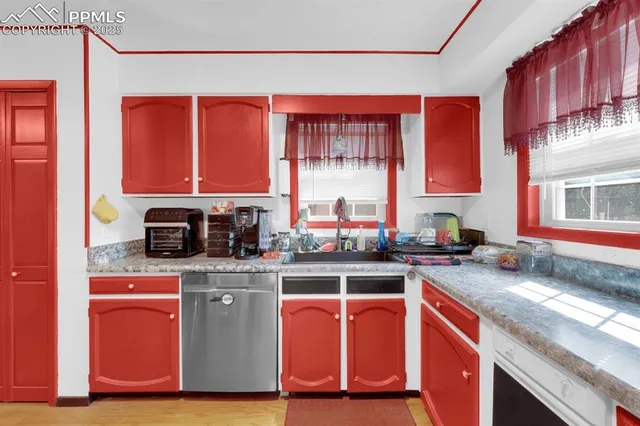 $324,900 | 1892 Brookdale Drive, Colorado Springs, CO 80918