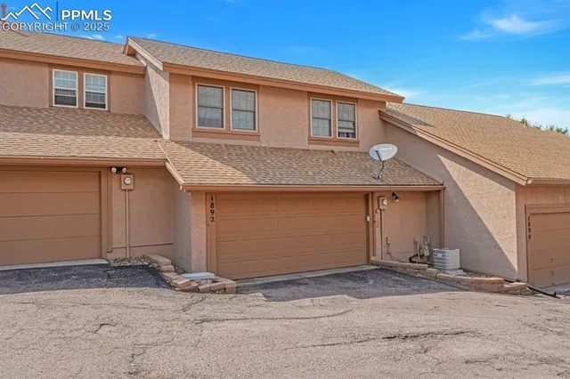 $324,900 | 1892 Brookdale Drive, Colorado Springs, CO 80918