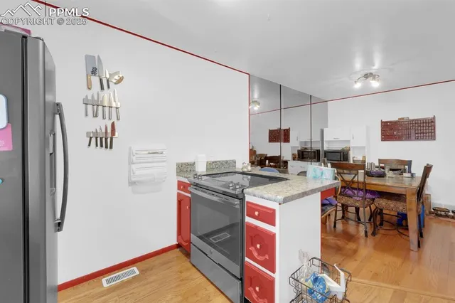 $324,900 | 1892 Brookdale Drive, Colorado Springs, CO 80918