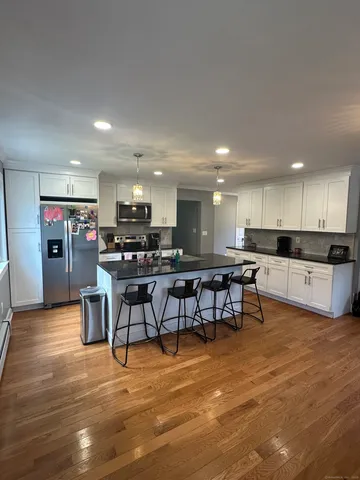 $405,000 | 536 Canal Street, Southington, CT 06479