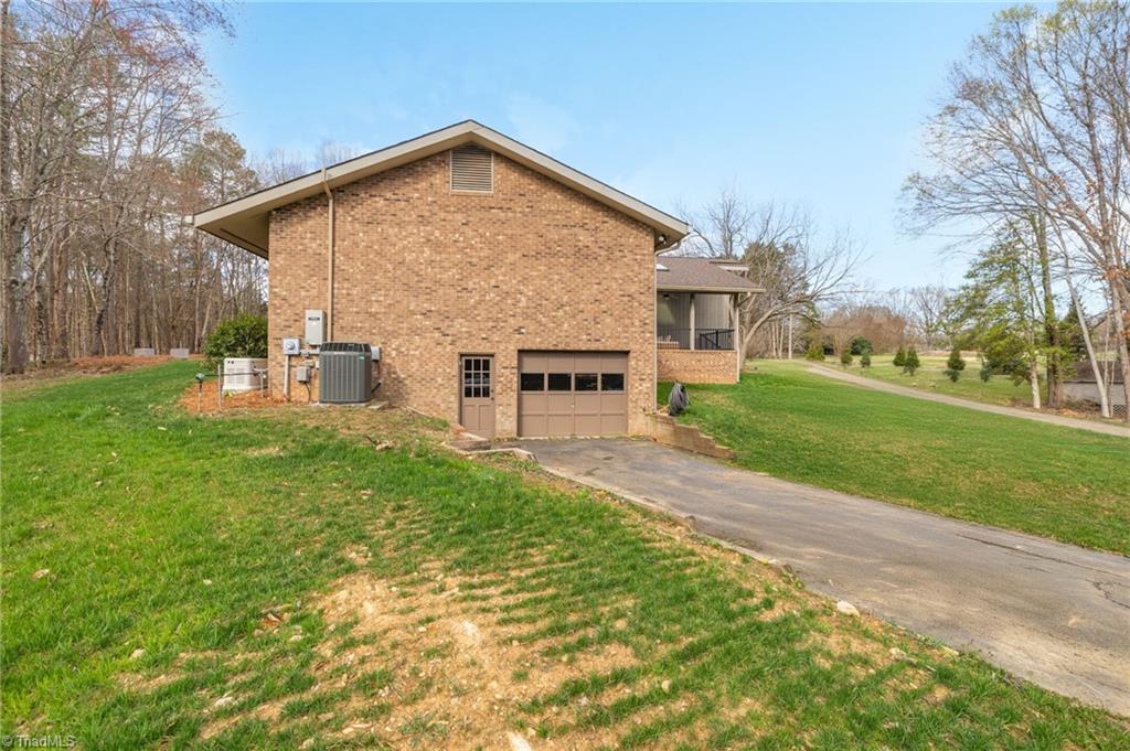 9069 Lasater Road Clemmons, NC 27012 - Photo 35 of 50