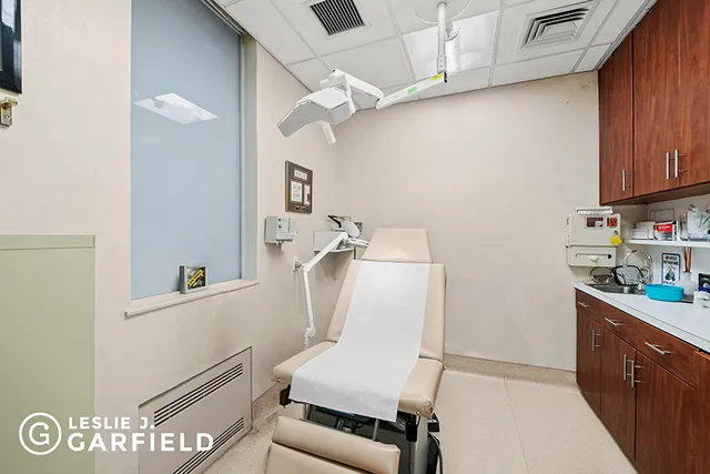 $2,500,000 | 850 Park Avenue, Unit 1A/F | Lenox Hill