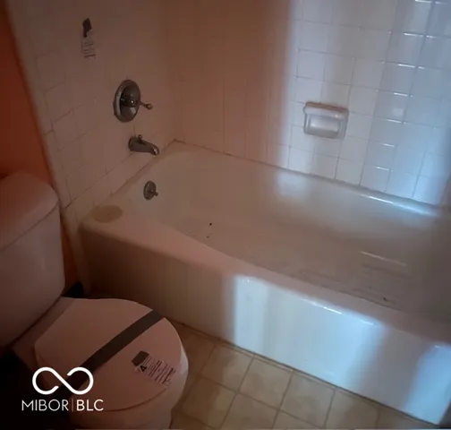 $240,000 | 701 South Sycamore Road, Seymour, IN 47274