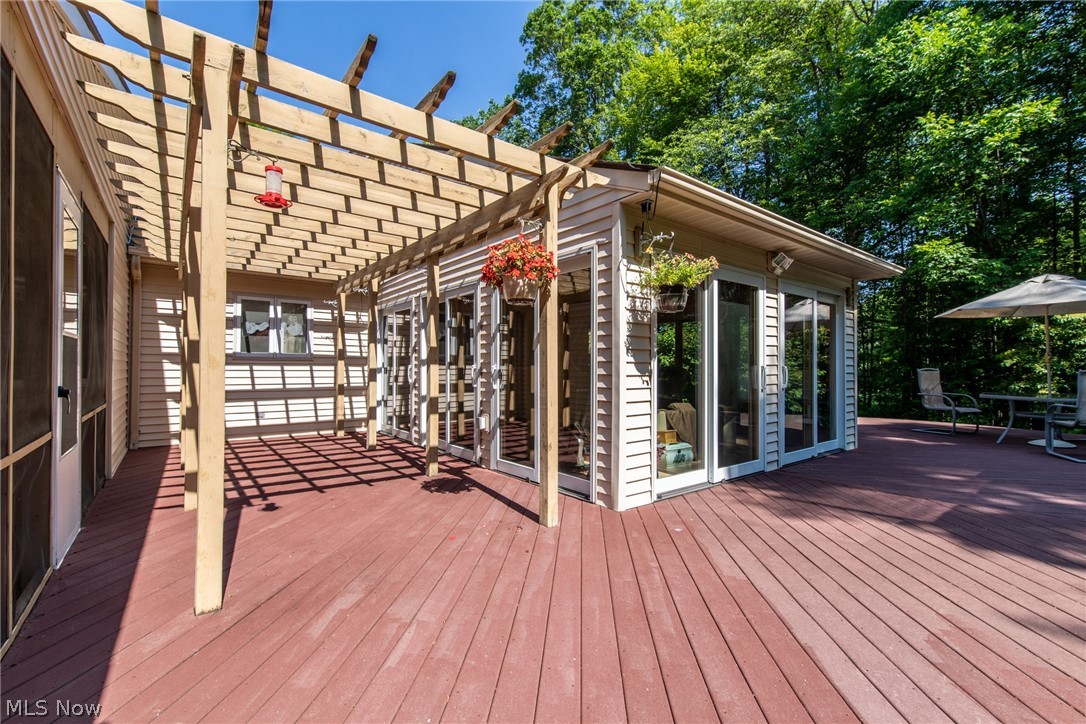 17041 Messenger Road Chagrin Falls, OH 44023 - Photo 3 of 32 Gallery Image 3