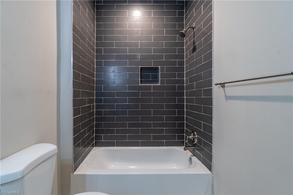 307 4th Street High Point, NC 27260 - Photo 12 of 22 Gallery Image 12