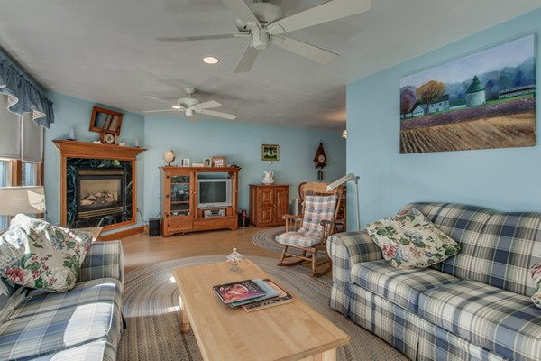 28 Homestead Street Lexington, MA 02421 - Photo 18 of 30 Gallery Image 18