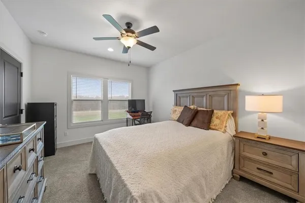 $749,924 | 8808 North Clarion Avenue, Kansas City, MO 64153