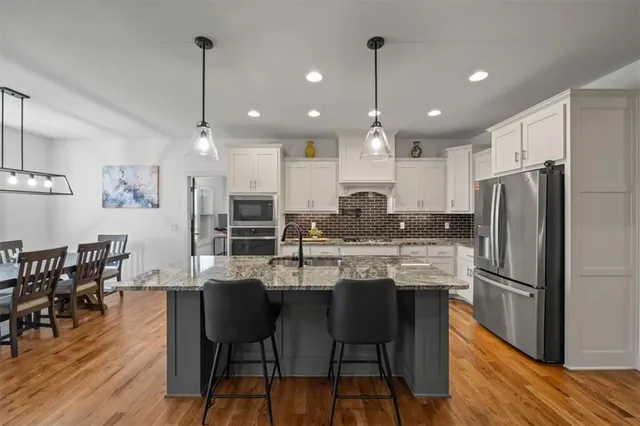 $799,000 | 8808 North Clarion Avenue, Kansas City, MO 64153