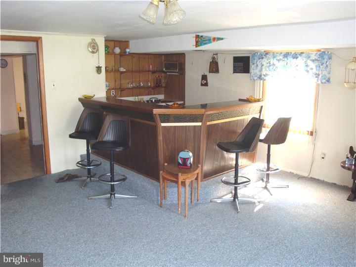 3322 Red Lion Road Philadelphia, PA 19114 - Photo 11 of 15 Family Room