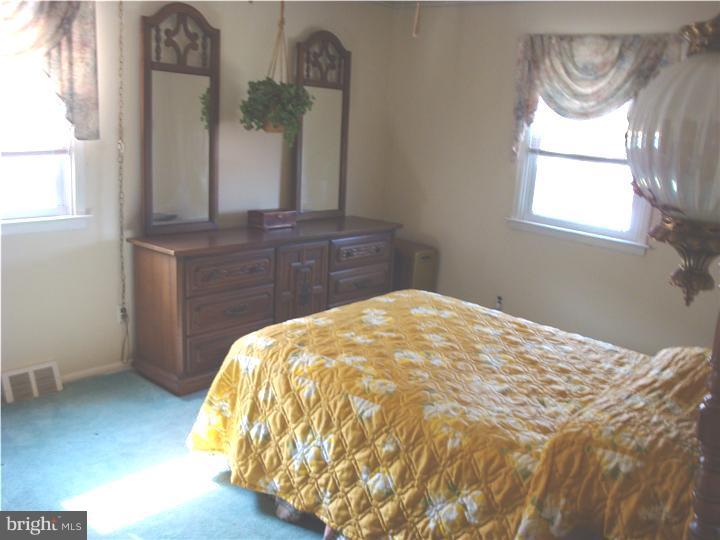 3322 Red Lion Road Philadelphia, PA 19114 - Photo 9 of 15 Bedroom 2