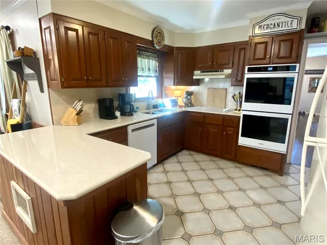 $230,000 | 201 South Clayton Street, Charleston, MO 63834