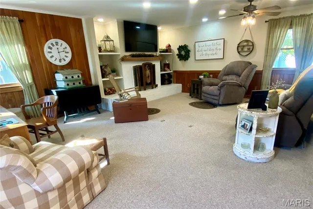 $230,000 | 201 South Clayton Street, Charleston, MO 63834