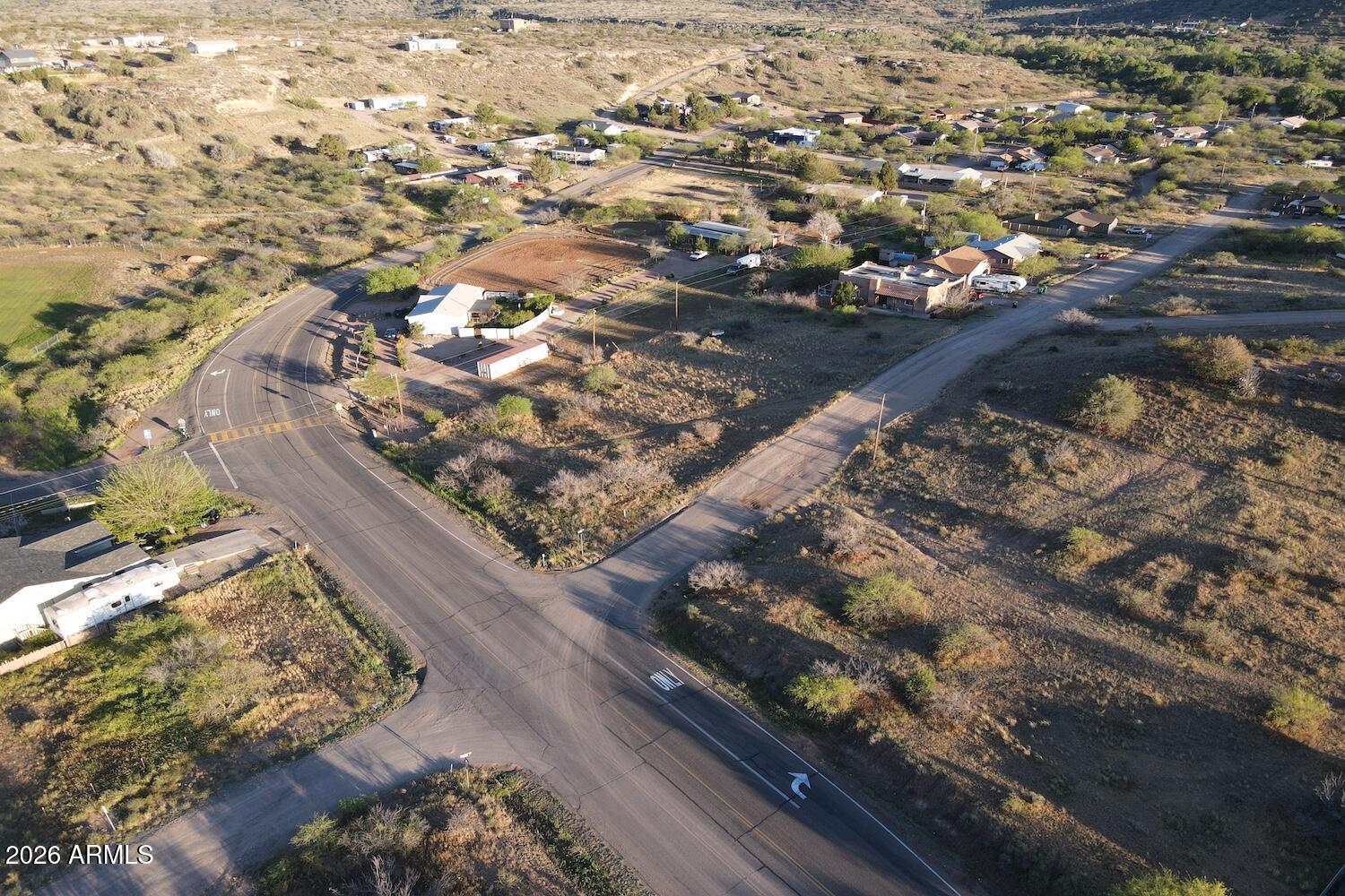 4690 East Beaver Creek Road, Unit 47 Rimrock, AZ 86335 - Photo 22 of 29 an aerial view of residential houses with outdoor space
