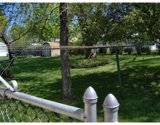 45 Timothy Circle Springfield, MA 01119 - Photo 4 of 11