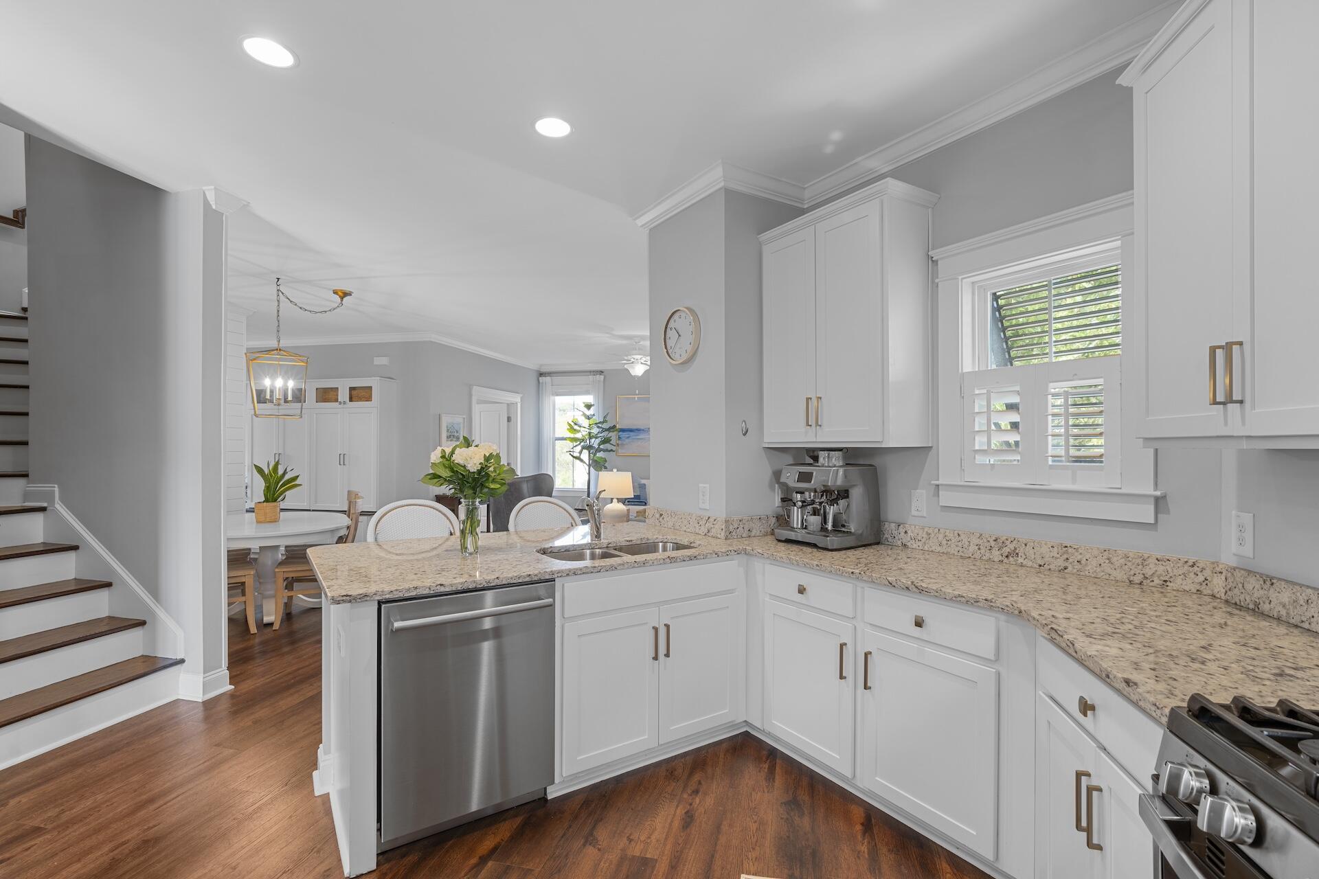 1842 Scudder Road Charleston, SC 29412 - Photo 15 of 42 15