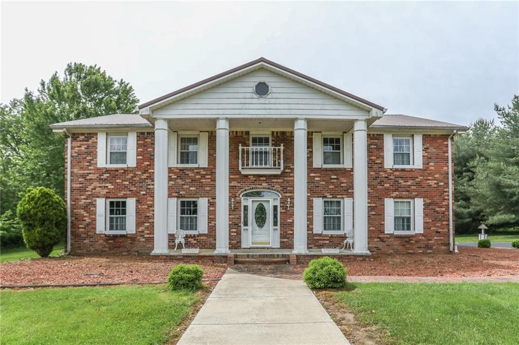 2299 East Country Club Road Martinsville, IN 46151 - Photo 1 of 28 Gallery Image 1