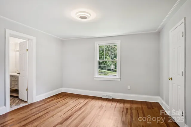 $279,900 | 301 East Lee Avenue, Bessemer City, NC 28016