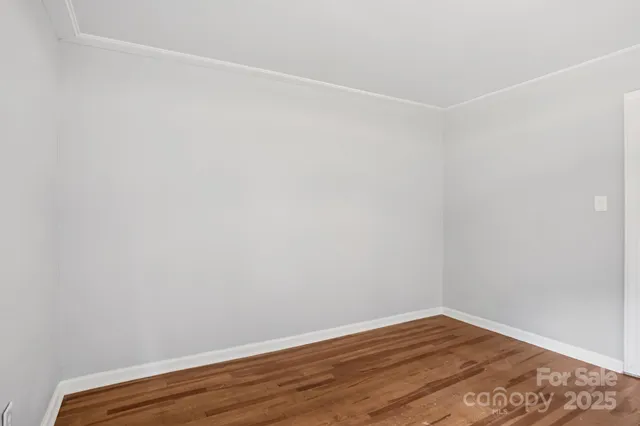 $279,900 | 301 East Lee Avenue, Bessemer City, NC 28016