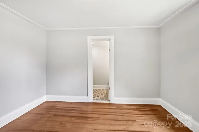 $279,900 | 301 East Lee Avenue, Bessemer City, NC 28016