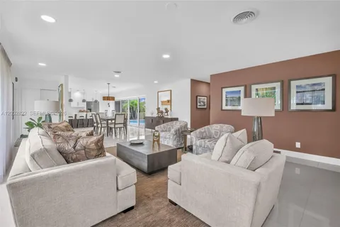 $900,000 | 2104 Northeast 63rd Street, Fort Lauderdale, FL 33308