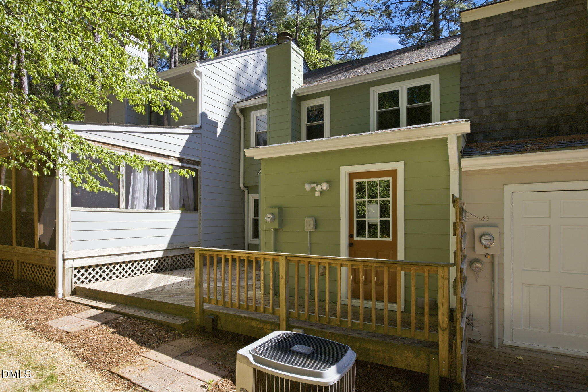 1302 Springlawn Court Raleigh, NC 27609 - Photo 20 of 24 Gallery Image 20